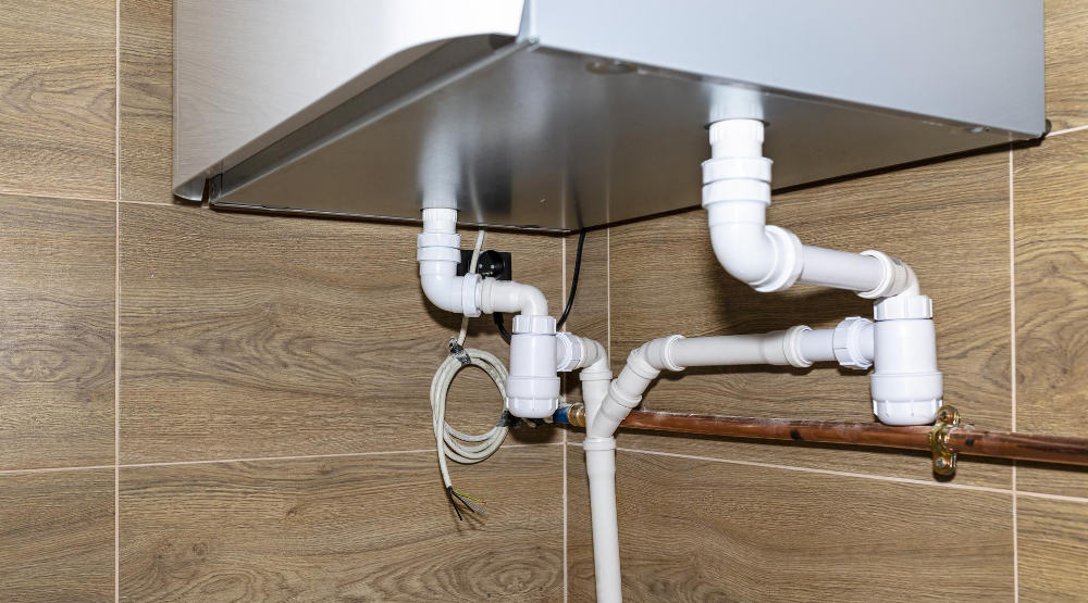 How to Repair a Leaking PVC Pipe — American Home Protect